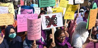Aurat March 2023: These slogans caught our eyes & you’ll love them too